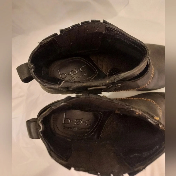 B.O.C Born on Concept Matte Black Leather Ankle Booties in Size 6 - Picture 8 of 12